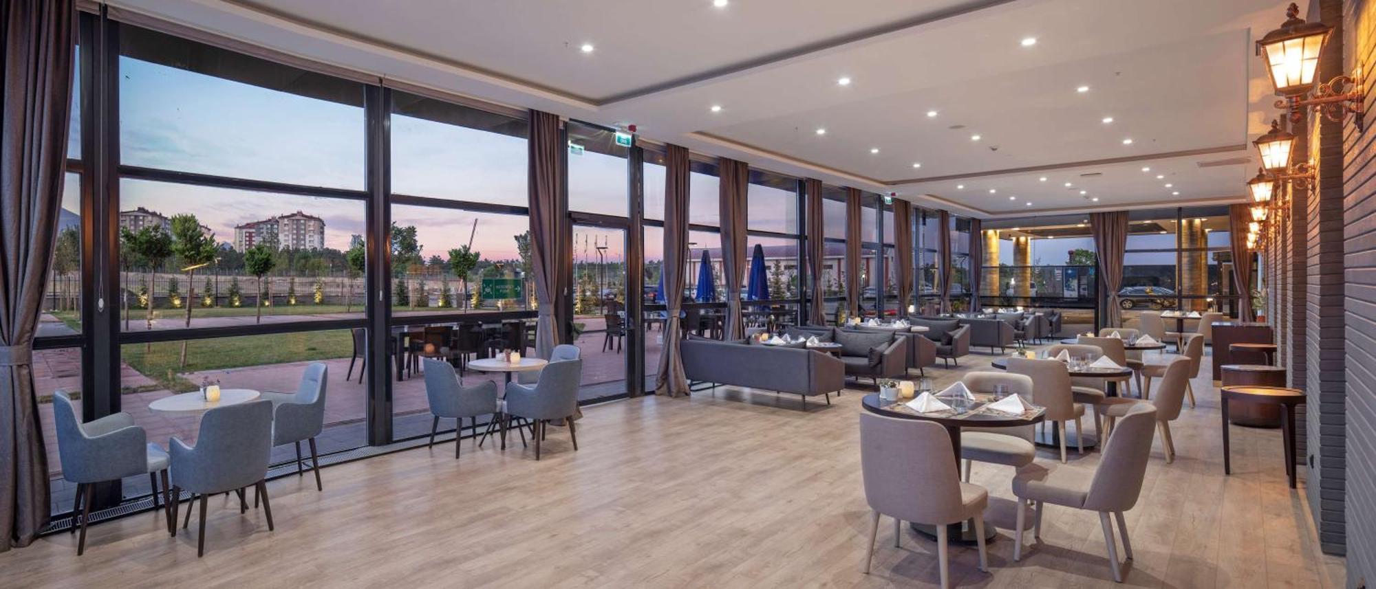 Hilton Garden Inn Ерзурум Екстериор снимка