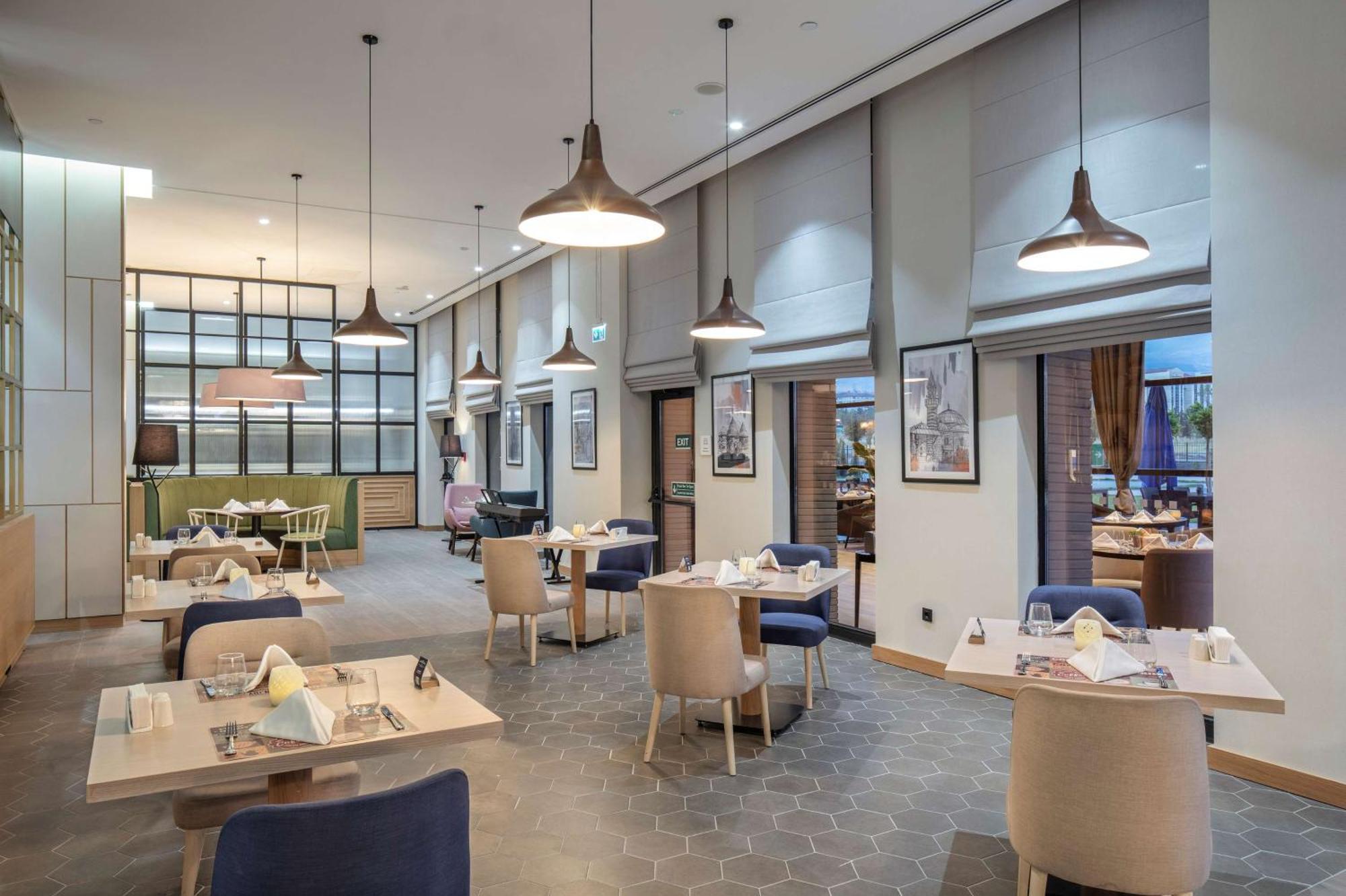 Hilton Garden Inn Ерзурум Екстериор снимка